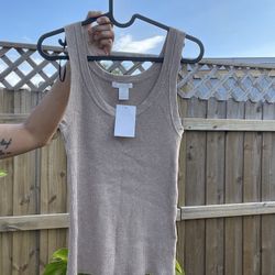 H&M new with tag knit tank.