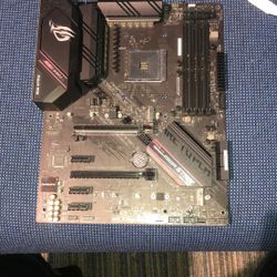 ASUS ROG STRIX B550-F Gaming Motherboard