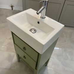 Bathroom, Vanity, Modern 