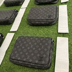 Louis Vuitton Messenger Bags