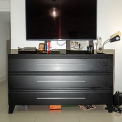 Black 3-Drawer Dresser with Silver Handles