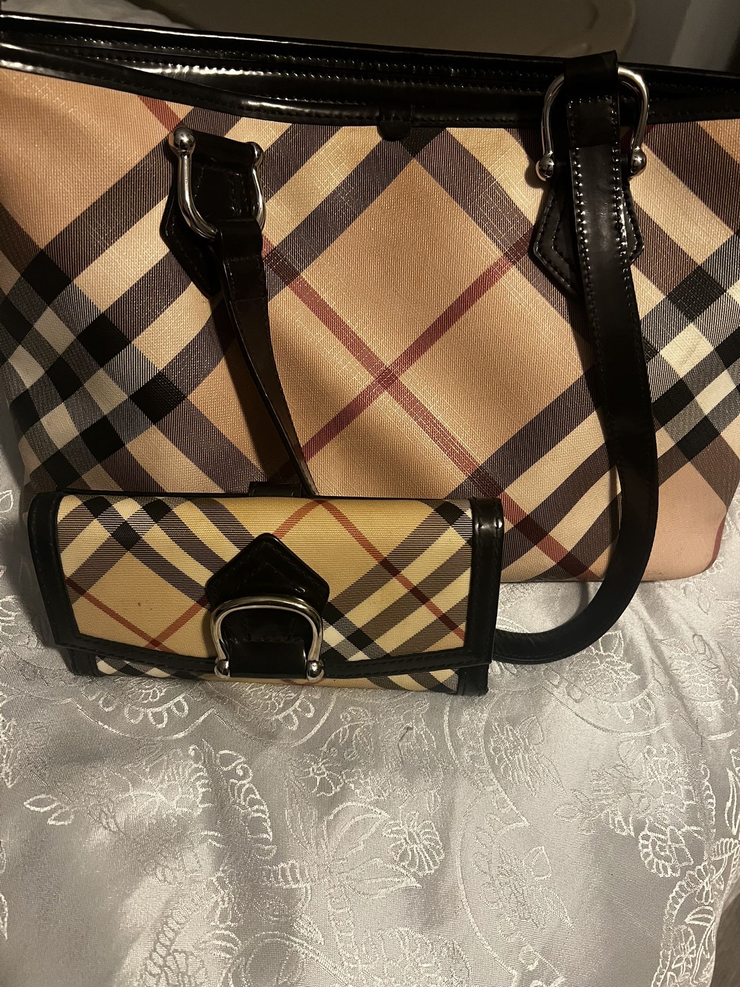 Burberry Handbag And Wallet