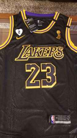 Lebron james black outlet and gold lakers jersey
