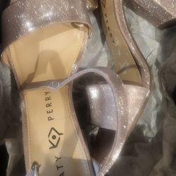 KATY PERRY CHAMPAGNE HEELS