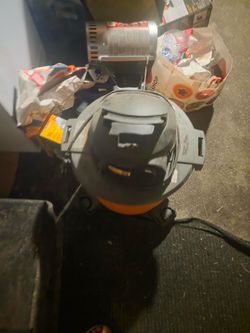 Ridgid Wet/Dry Shop Vacuum – Heavy Duty Garage Vacuum