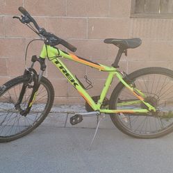 Trek 3500 Mountain Bike Bicycle 