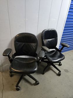 Real Leather Ergonomic Task Chair With Armrest 