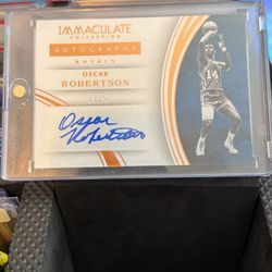 Oscar Robertson Auto /25 Panini Immaculate Collection 2015-16 HOF On Card Autograph