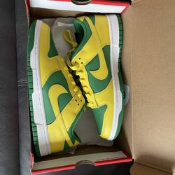 NIKE LOW DUNKS
