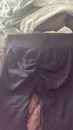 black leggings various