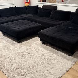 Huge couch black washable