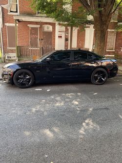 2016 Dodge Charger rt juiced up😅