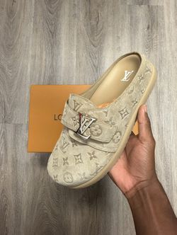 Louis Vuitton Clogs Sz 9,10,11