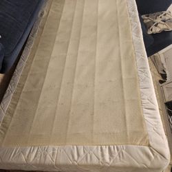 Twin Size Bed Mattress Base FREE