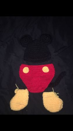 Knitted Mickey Mouse Outfit