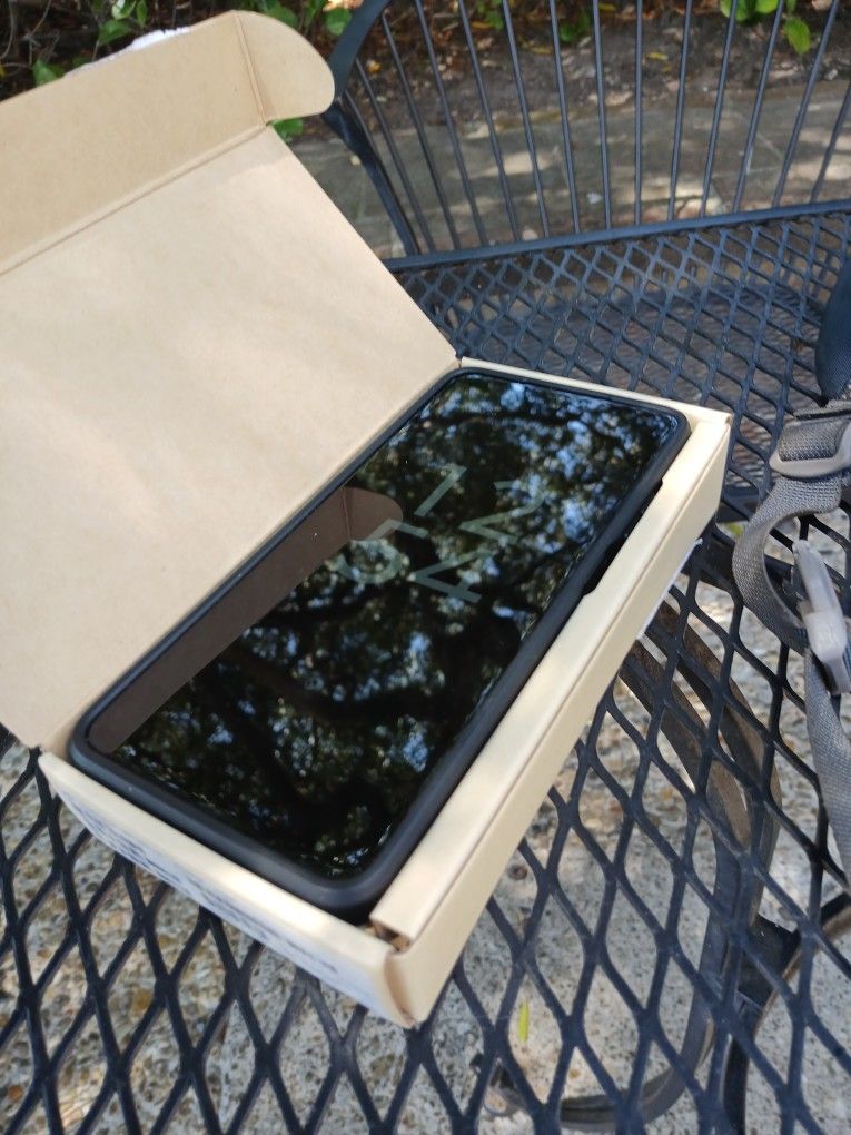 Moto 5 g Brand New