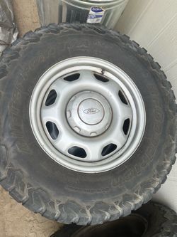 LT285 70R17