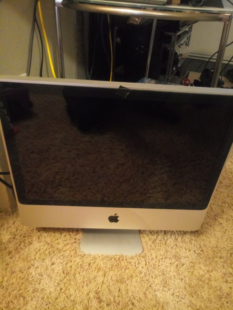 Apple monitor with computer