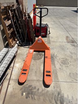 Pallet jack