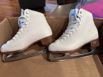 Reidell Ice Skates size 3 youth