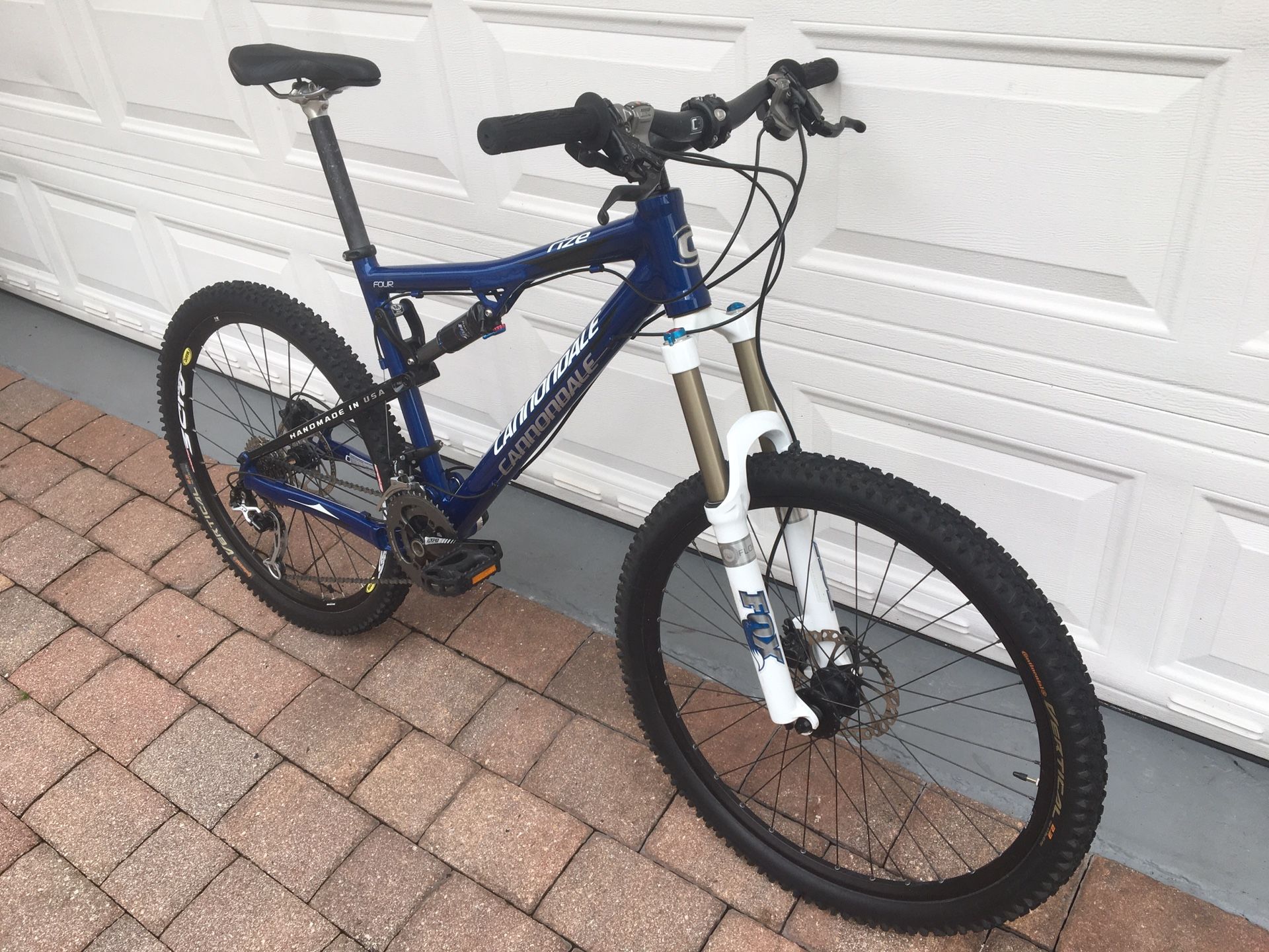 CANNONDALE RIZE FOUR MOUNTAIN BIKE FULL FOX SUSPENSION DISC BRAKES