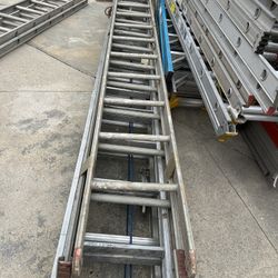 Escalera De Aluminio 28 Pies