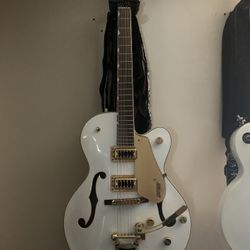 Gretsch Hollow Body Guitar