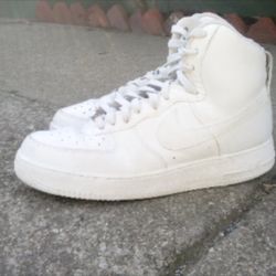 White Nike Air Force 1's 
