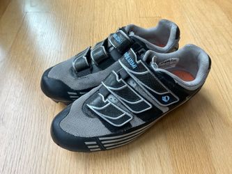 Pearl Izumi Vagabond M4 bicycle shoes woman size 5