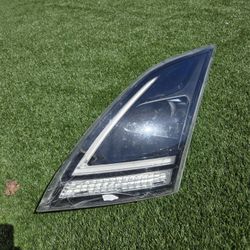 Volvo D13 Headlight 