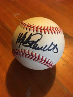 Signed Phillies Mike Schmidt Baseball