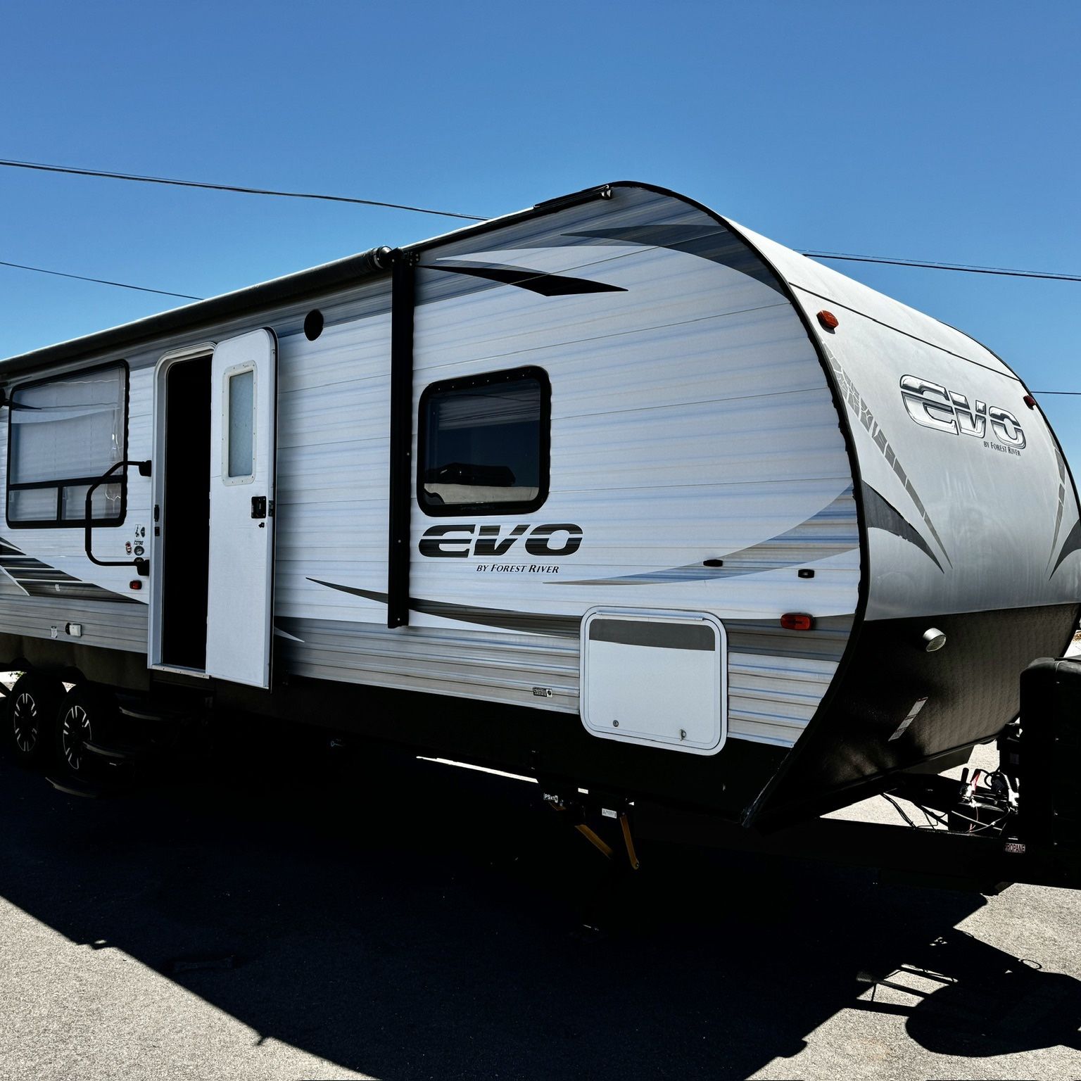 2018 Forestriver Evo Elite Stealth 33ft