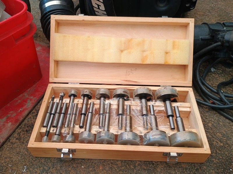 Hole Saw Set