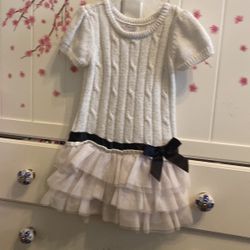 Girl Sweater Size 18-24 M 