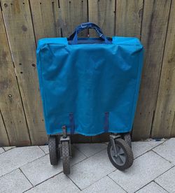 Foldable wagons for carrying bag