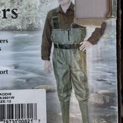 Caddis Men’s Size 12 , XL. Chest Waders. New. 