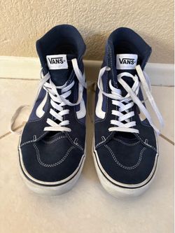 Vans Men’s hightop sneakers