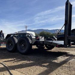 Trailer