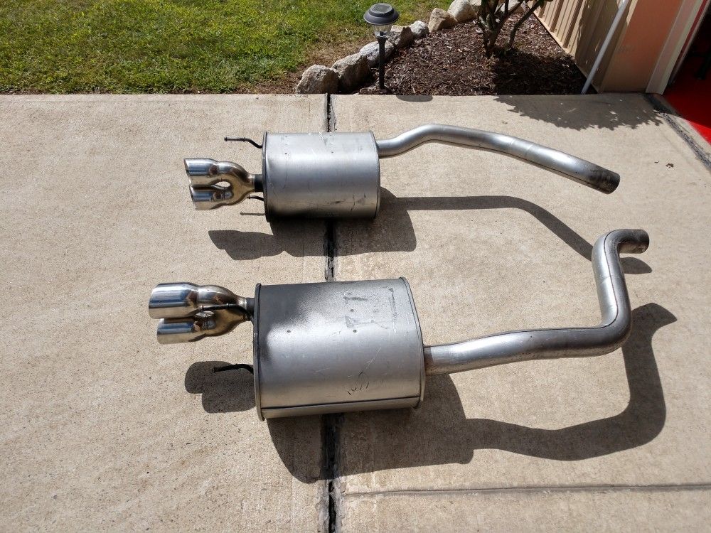 C6 Corvette pipes less than a thousand miles on this exhaust