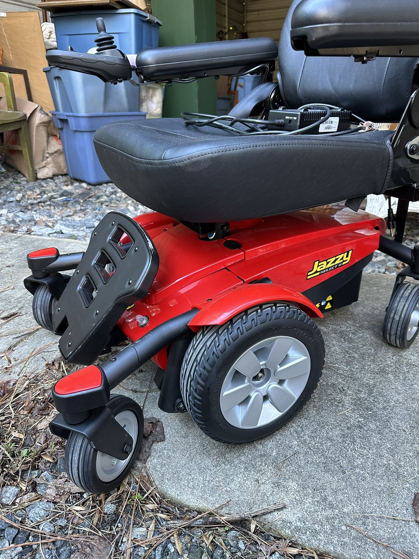 Pride Jazzy Select 6 Electric Wheelchair