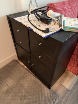 Storage cabinet