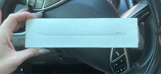 Apple Pencil in Box