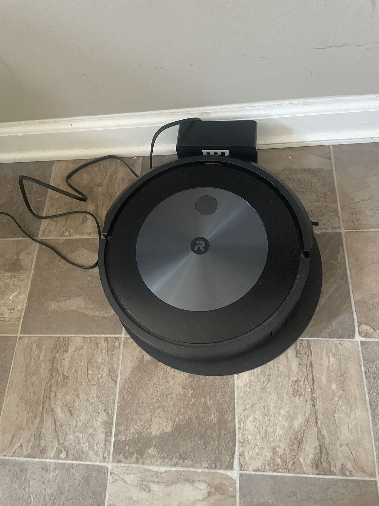 J5 iRobot Roomba Combo Mop And Vacuum