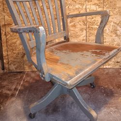 Antique High Point Bending Bankers Chair!