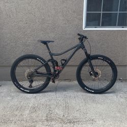 Giant Stance 27.5 Gunmetal Black