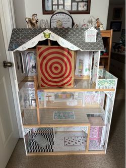 Doll House