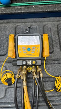 Fieldpiece SMAN refrigerant gauges.