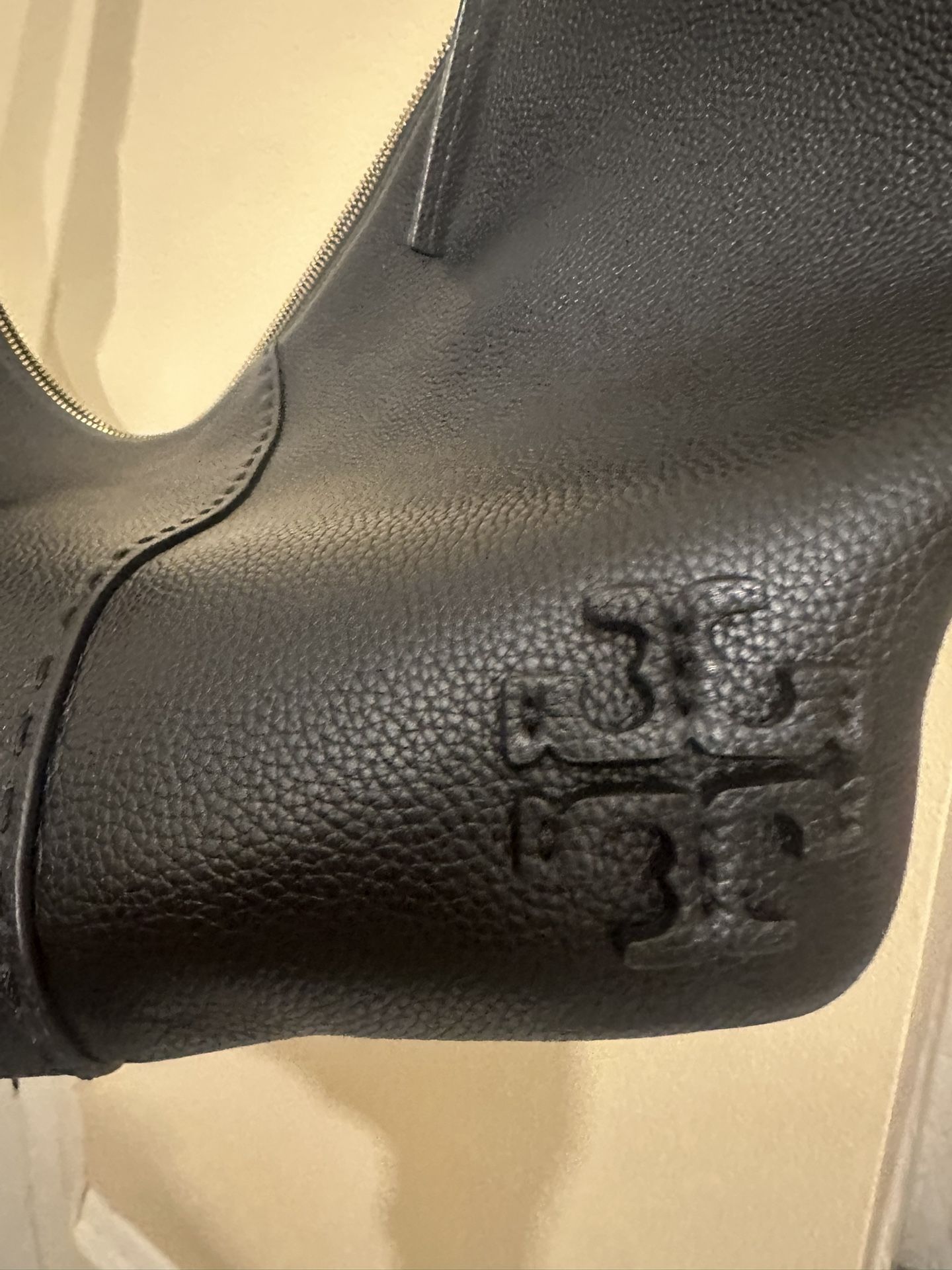 Tory Burch Black McGraw Soft Hobo