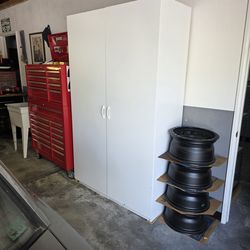 Garage cabinet