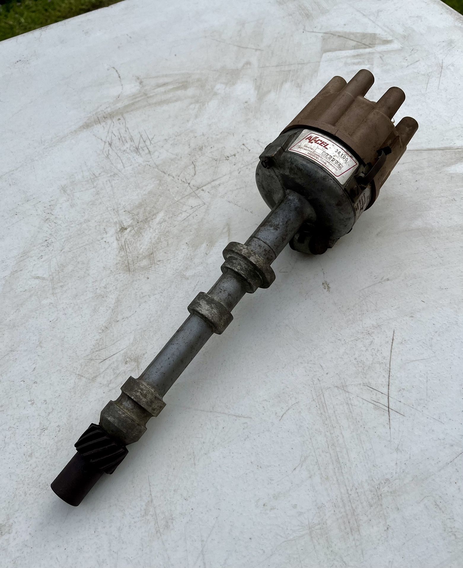 Accel Dual Point Chevy SBC Distributor #34100